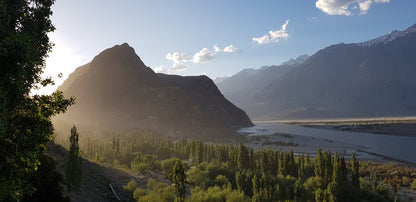 🚗 The Ultimate Vintage Car Rally Adventure Pakistan 🇵🇰: Lost in Himalaya--You might not come back!! 🌟